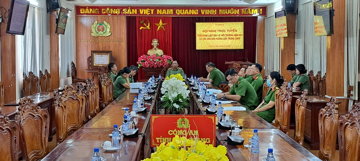 Quang cảnh hội nghị tại Công an tỉnh Hậu Giang